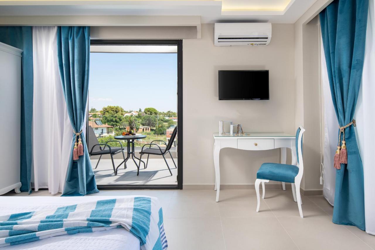 Light Blue Hotel Nea Kallikrateia Екстер'єр фото