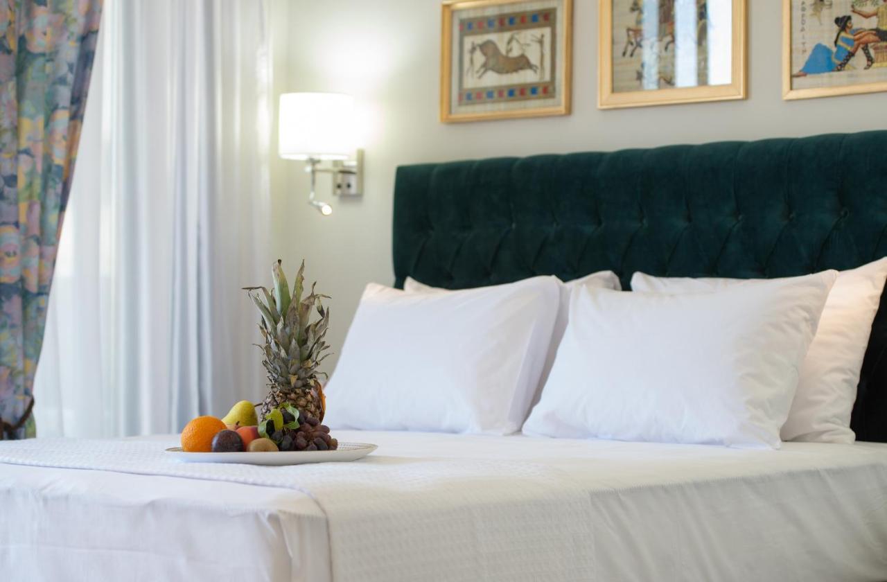 Light Blue Hotel Nea Kallikrateia Екстер'єр фото