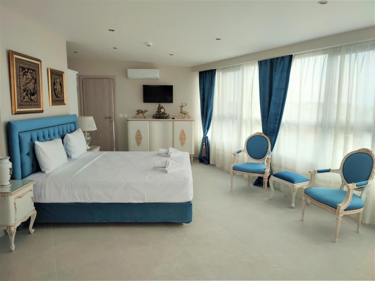 Light Blue Hotel Nea Kallikrateia Екстер'єр фото